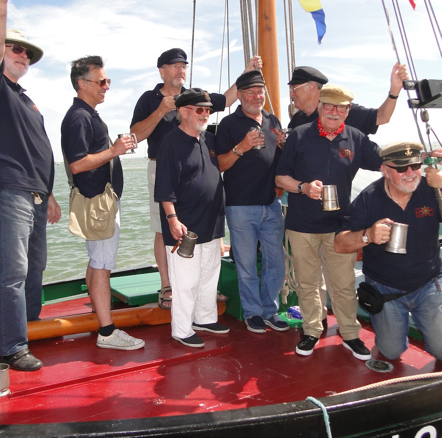 The Hoy Shanty Crew
