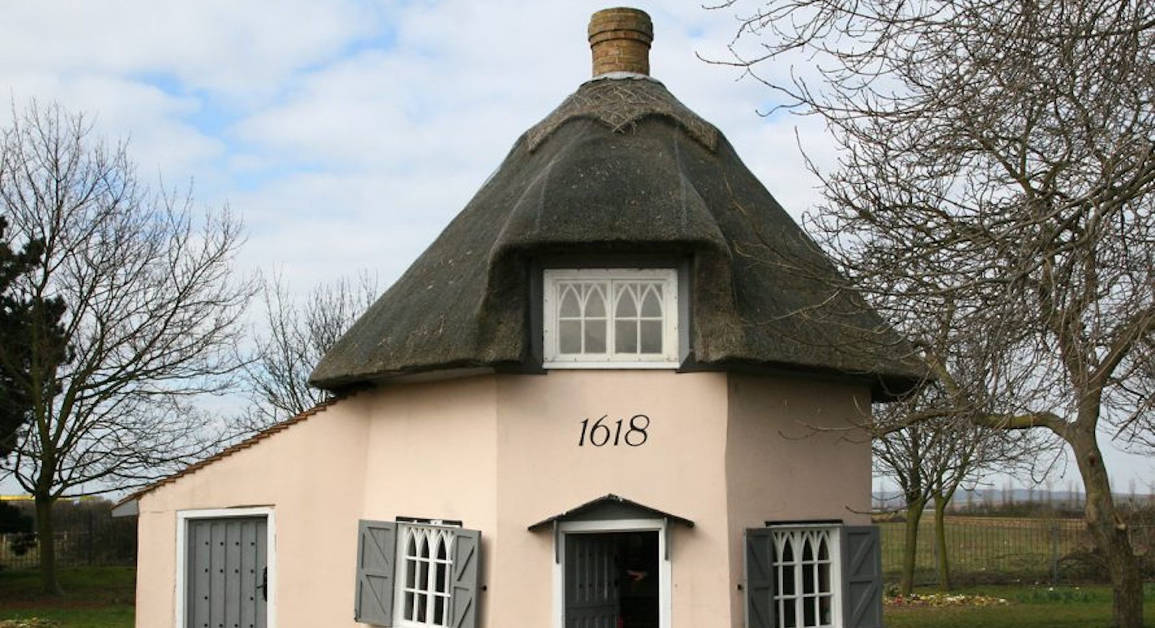 Canvey Island Dutch Cottage Museum